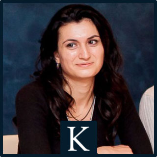 نلی آزنویک
